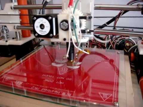 EchoRap R1 Printing Its Own Parts