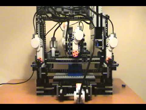 MakerLegoBot: Lego Mindstorms NXT 3D Lego Printer