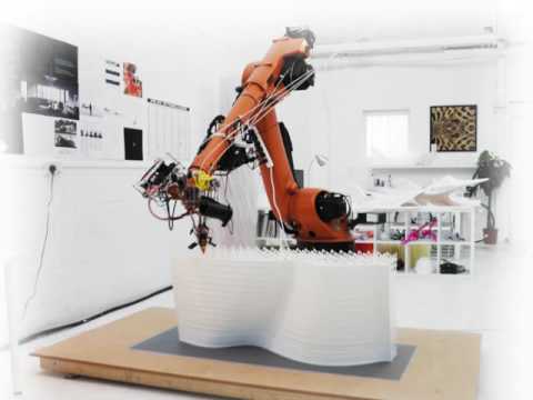 Large Scale Robotic 3D Printing
