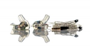 Diese individuell angepassten In-Ear-Geräte wurden von ACS mit einem 100%ig digitalen Workflow unter Verwendung des 3D-Druckers Figure 4™ Standalone gefertigt. (Foto: ACS Custom)